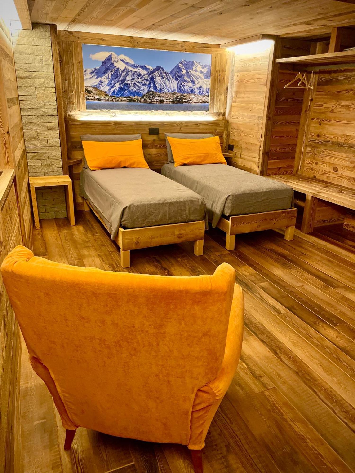 Bed and Breakfast Valmalencoalpina Caspoggio Esterno foto